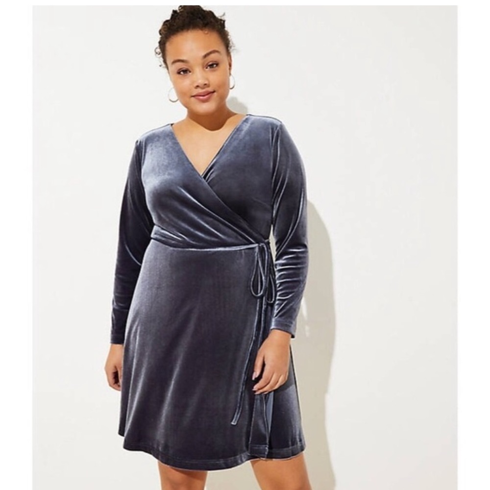 NWT LOFT Plus Velvet Wrap Dress 16